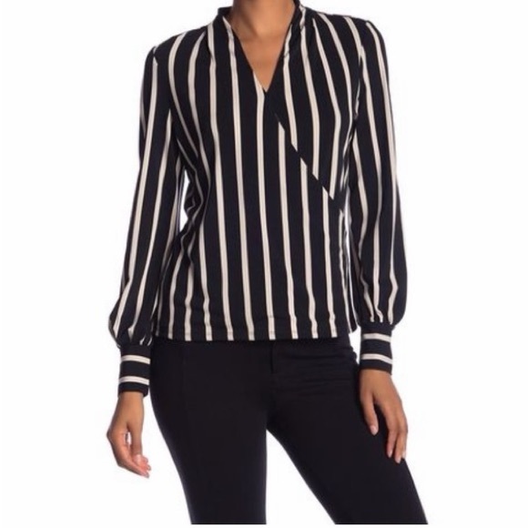 Adrianna Papell Tops - Adrianna Papell Black and Beige Striped V-Neck Blouse